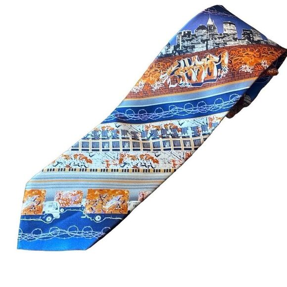 Graffitie silk Urban cityscape graffiti hip-hop tie shades of purple & orange 57 - Picture 3 of 9